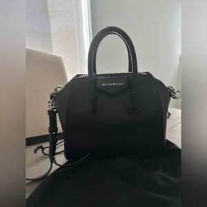 Givenchy Antigona Mini Sugar Leather Bag